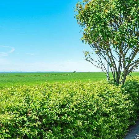 Three-bedroom In Bredebro 펜션 *